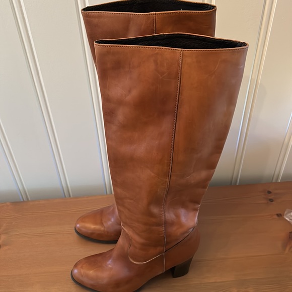 Aldo leather boots -  beautiful cognac brown size  7.5  US. Euro 38 - Picture 6 of 9